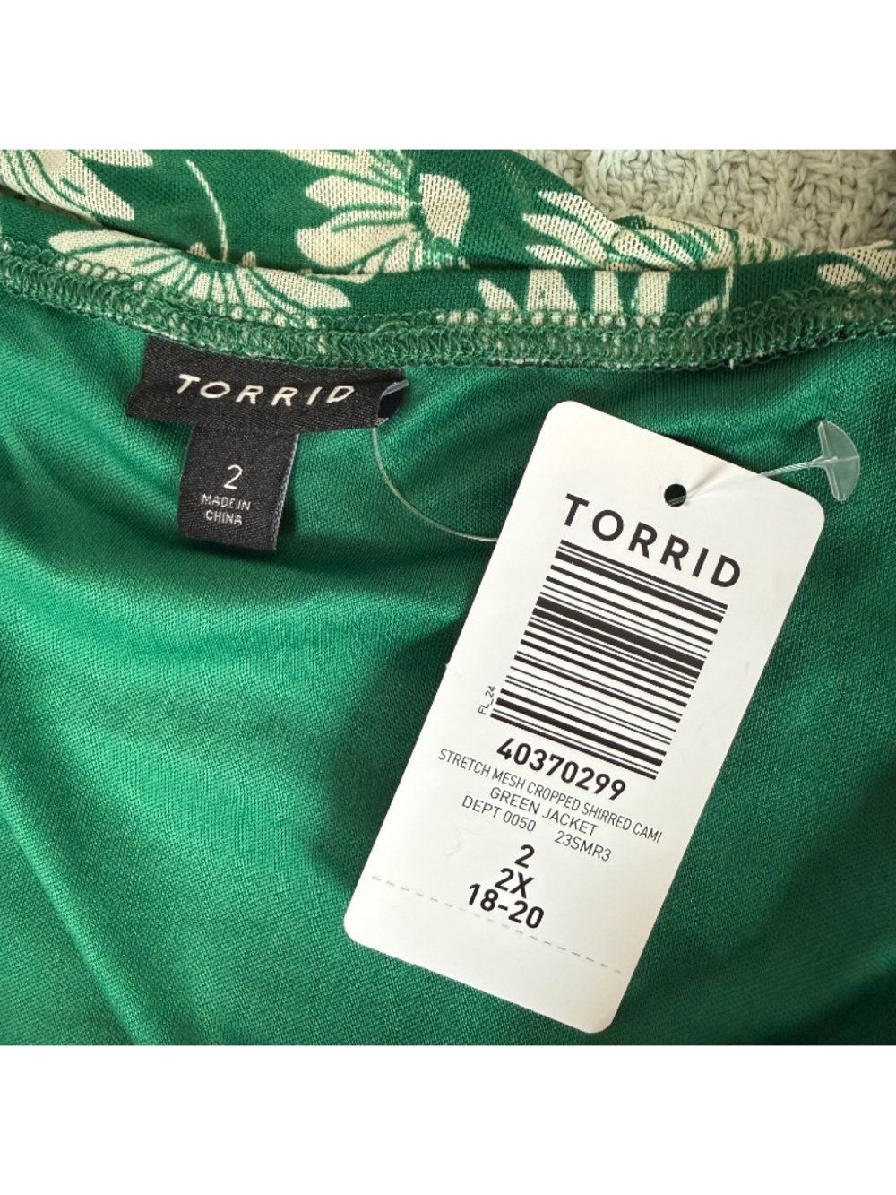 NWT Torrid Mesh Cropped Shirred Cami Tank Top Womens 2X Green White Floral Shirt - Picture 4 of 8